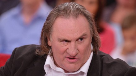 Gérard Depardieu rischia linciaggio, attori schierati in sua difesa: 